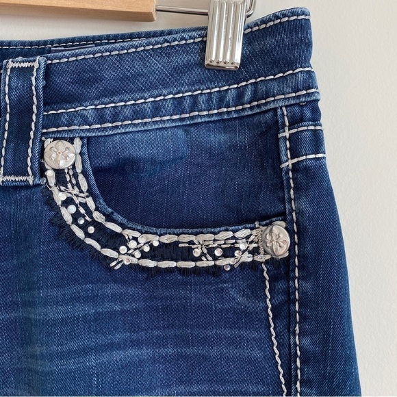 Miss Me Women’s Size 28 Signature Skinny Crop Jeans Inseam 25" - Picture 6 of 11